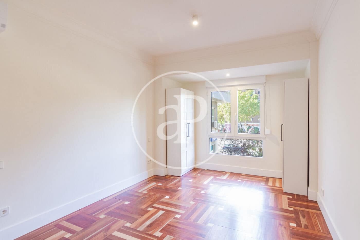 3 bedroom Apartment for rent in Madrid city - € 3,200 (Ref: 9962731)