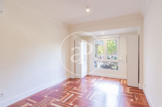 3 soveværelse Lejlighed til leje i El Viso, Madrid by - € 3.200 (Ref: 9962731)