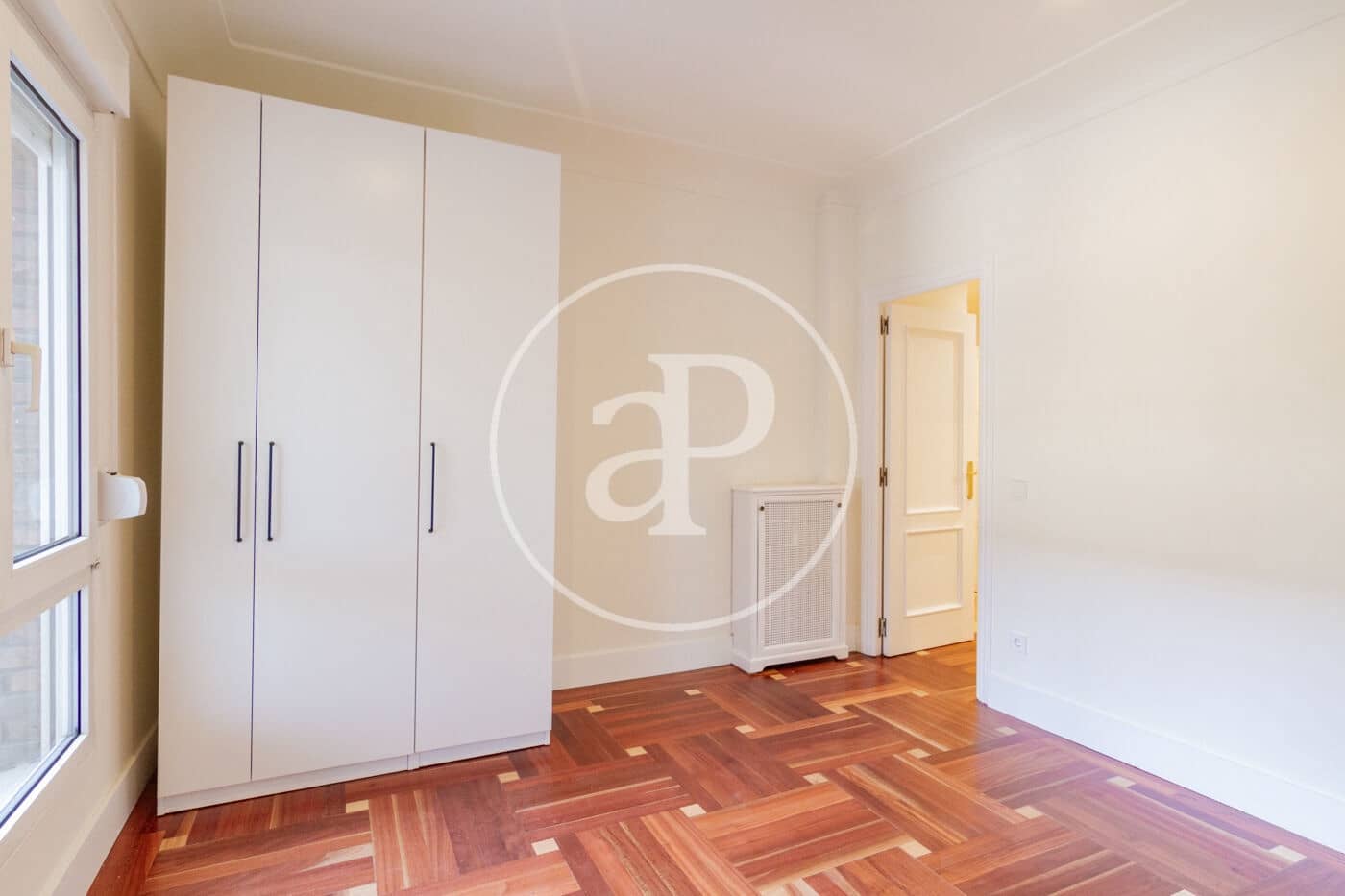3 bedroom Apartment for rent in Madrid city - € 3,200 (Ref: 9962731)