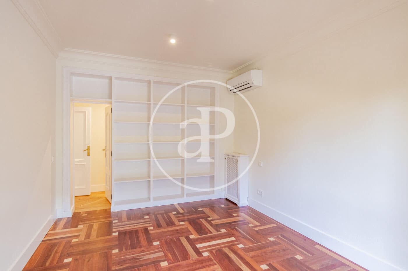 3 bedroom Apartment for rent in Madrid city - € 3,200 (Ref: 9962731)