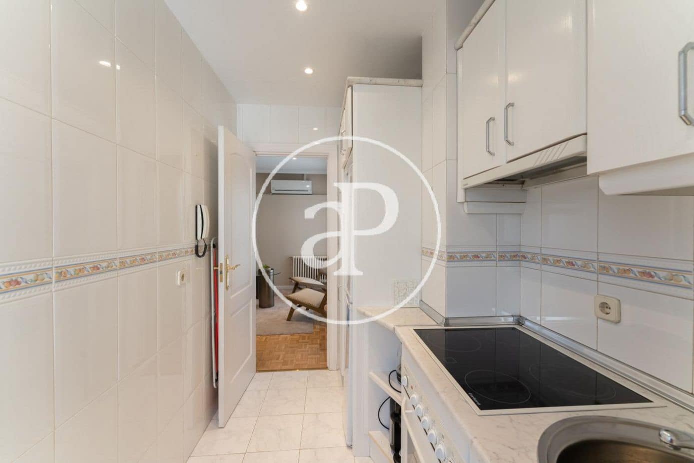 1 Zimmer Apartment zu vermieten in Madrid Stadt - 1.800 € (Ref: 9962732)