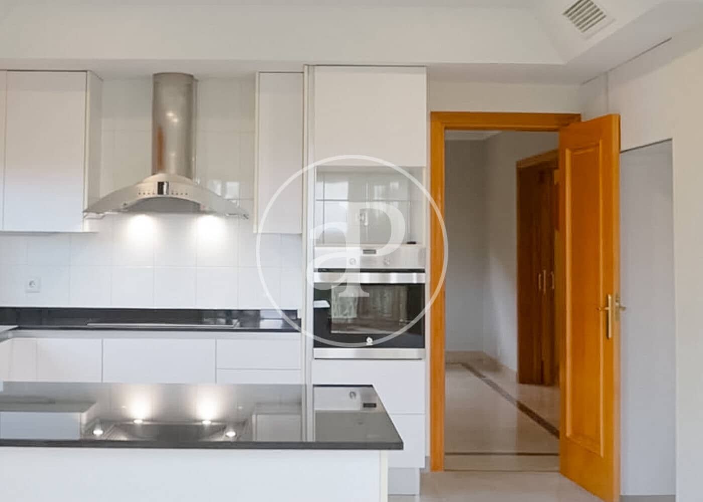 5 Zimmer Villa zu vermieten in Alcobendas mit Pool Garage - 11.000 € (Ref: 9965297)