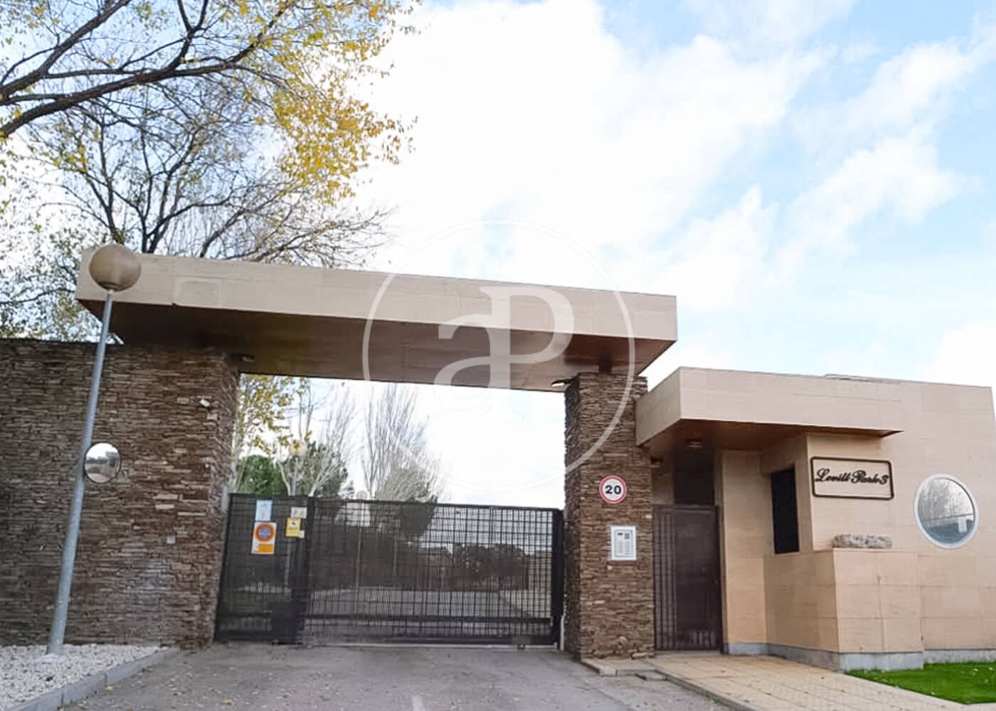 5 Zimmer Villa zu vermieten in Alcobendas mit Pool Garage - 11.000 € (Ref: 9965297)