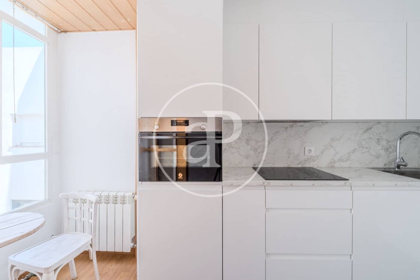 1 Zimmer Apartment zu vermieten in Madrid Stadt - 1.800 € (Ref: 9965299)
