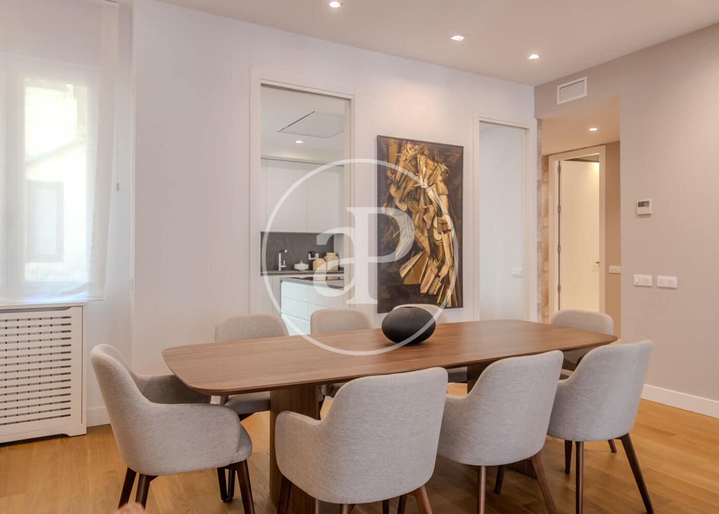 Appartement de 4 chambres à louer à Madrid ville - 14 700 € (Ref: 9966673)