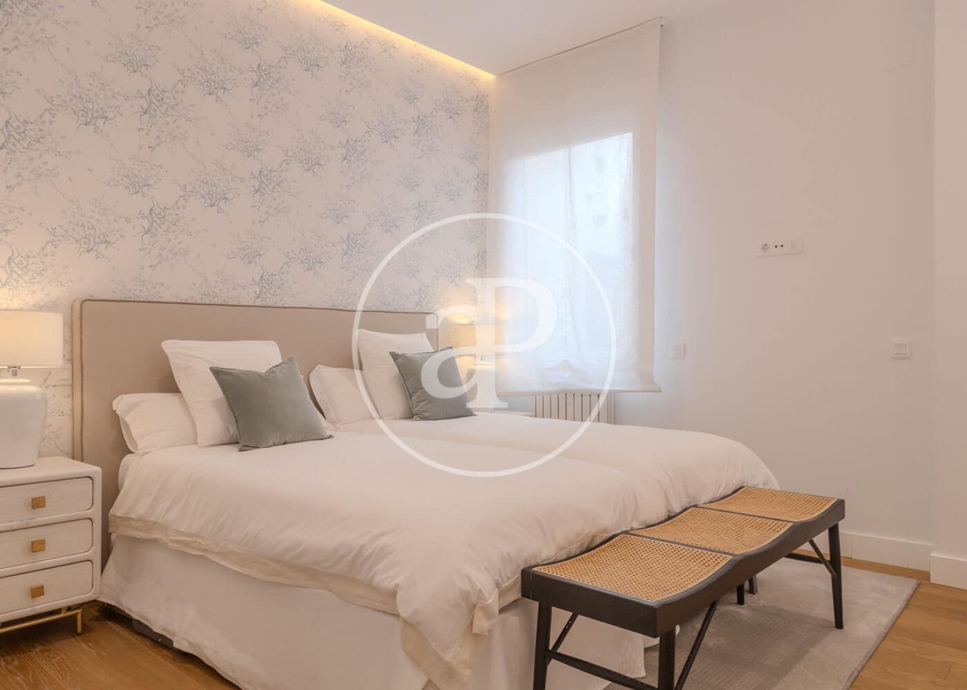 Appartement de 4 chambres à louer à Madrid ville - 14 700 € (Ref: 9966673)