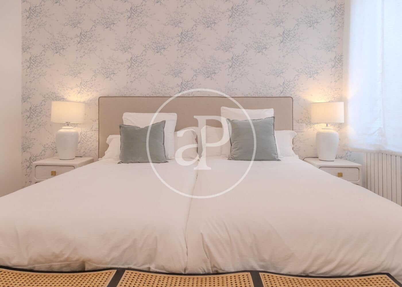 Appartement de 4 chambres à louer à Madrid ville - 14 700 € (Ref: 9966673)