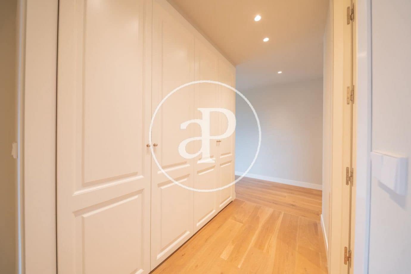4 camera da letto Appartamento da affittare in Madrid citta con garage - 9.500 € (Rif: 9966674)