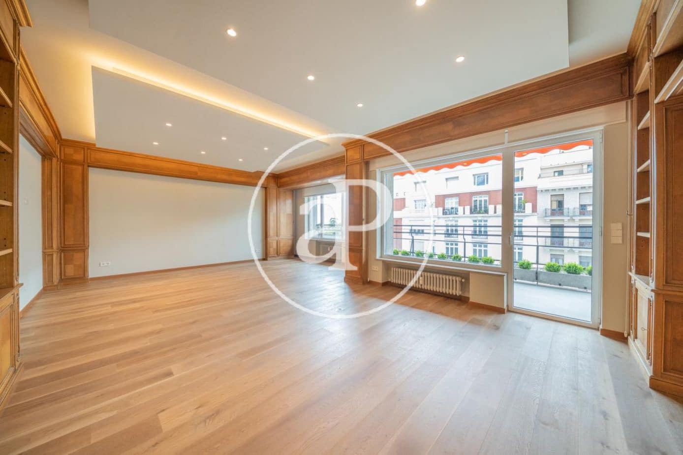 4 camera da letto Appartamento da affittare in Madrid citta con garage - 9.500 € (Rif: 9966674)