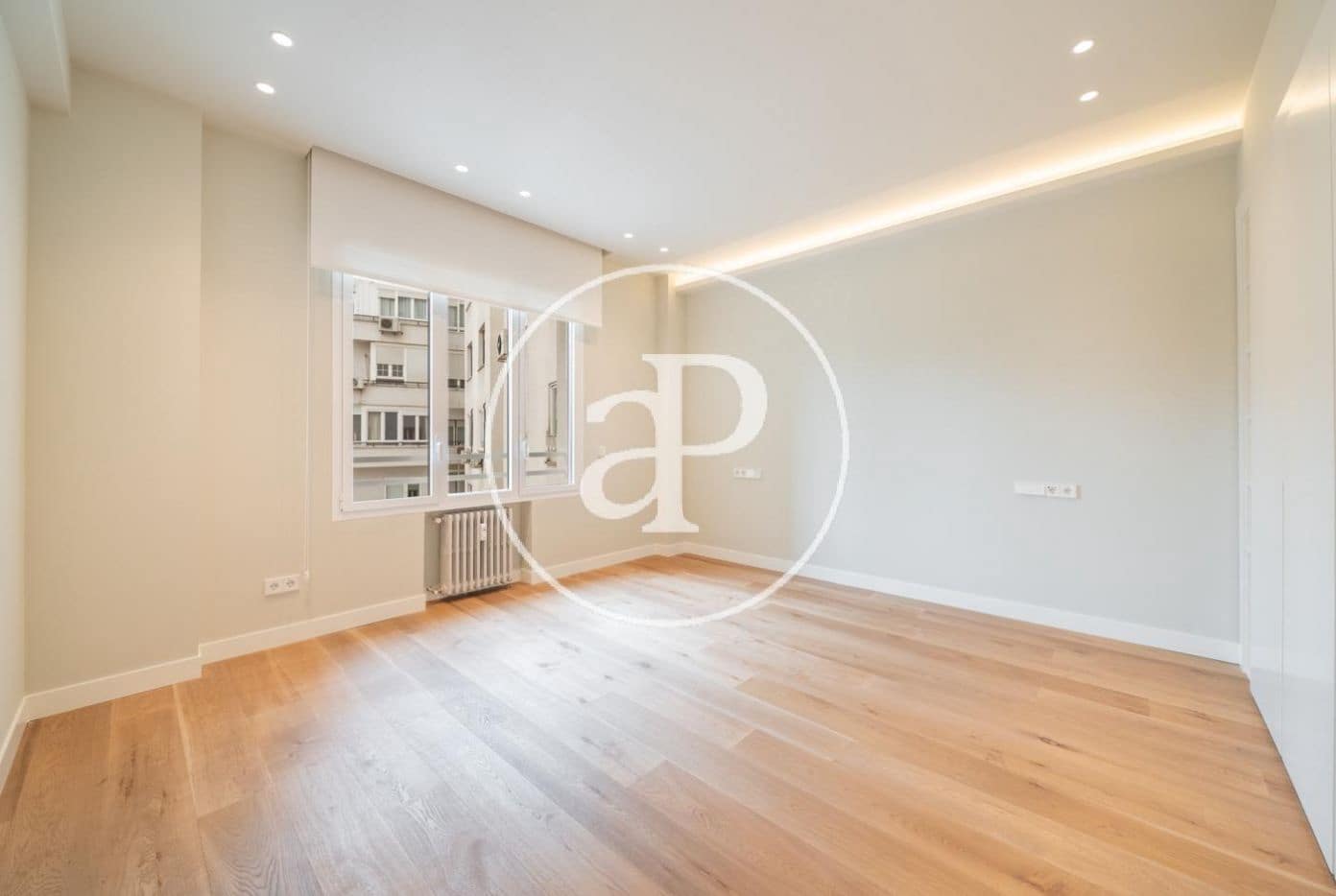 4 camera da letto Appartamento da affittare in Madrid citta con garage - 9.500 € (Rif: 9966674)