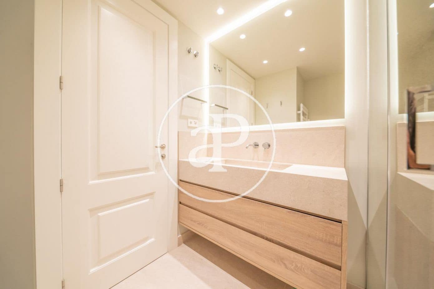 4 camera da letto Appartamento da affittare in Madrid citta con garage - 9.500 € (Rif: 9966674)