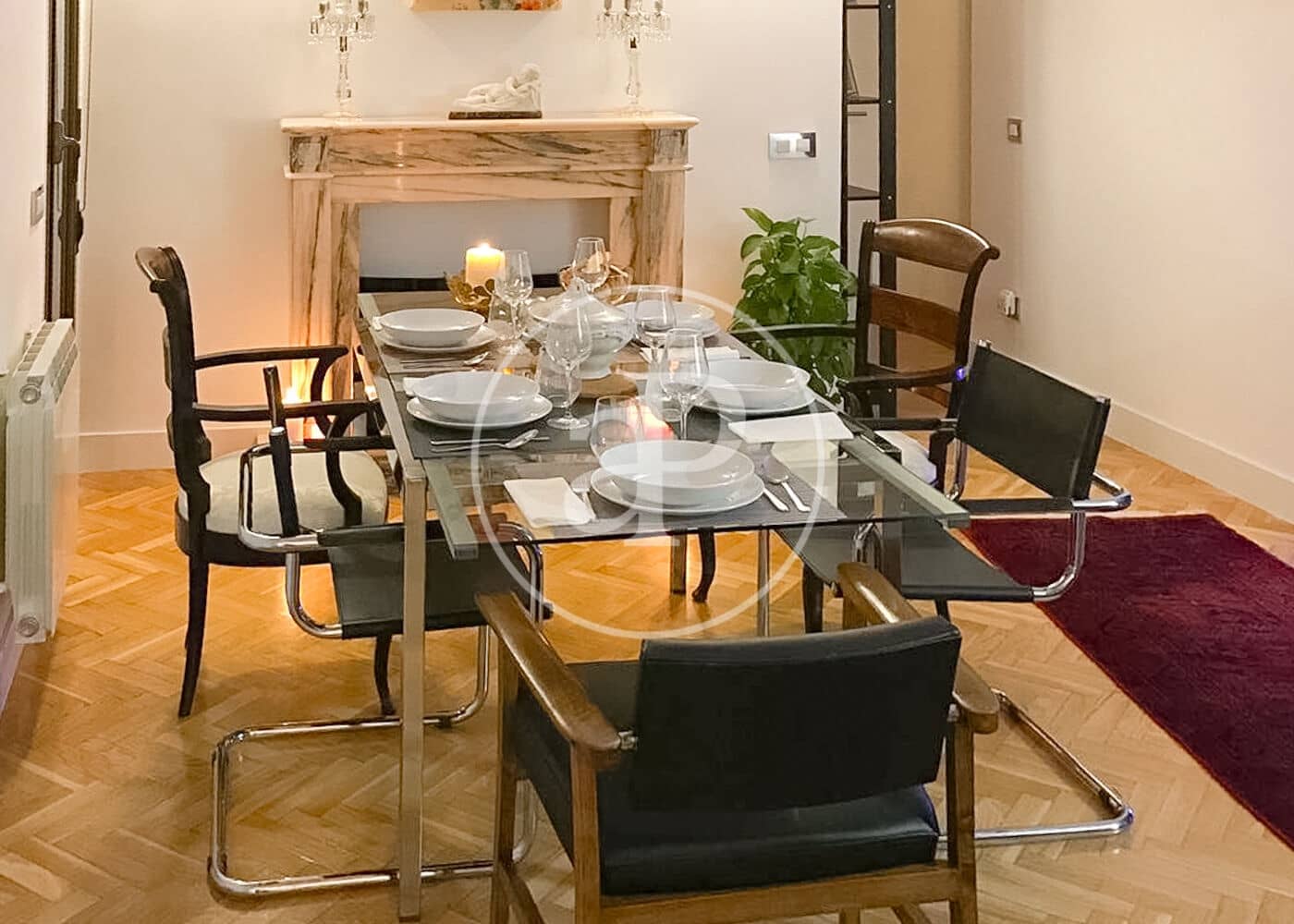 2 makuuhuone Kattohuoneisto vuokrattavana paikassa Madrid kaupunki mukana uima-altaan 
autotalli - 2 000 € (Ref: 9970617)
