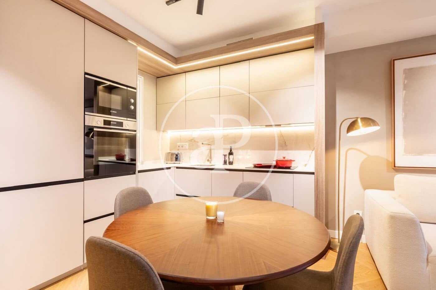 1 slaapkamer Appartement te koop in Madrid stad met zwembad - € 850.000 (Ref: 9970618)