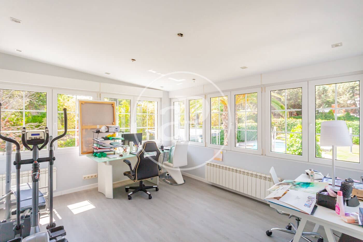 5 bedroom Villa for sale in Las Rozas de Madrid - € 2,375,000 (Ref: 9973332)