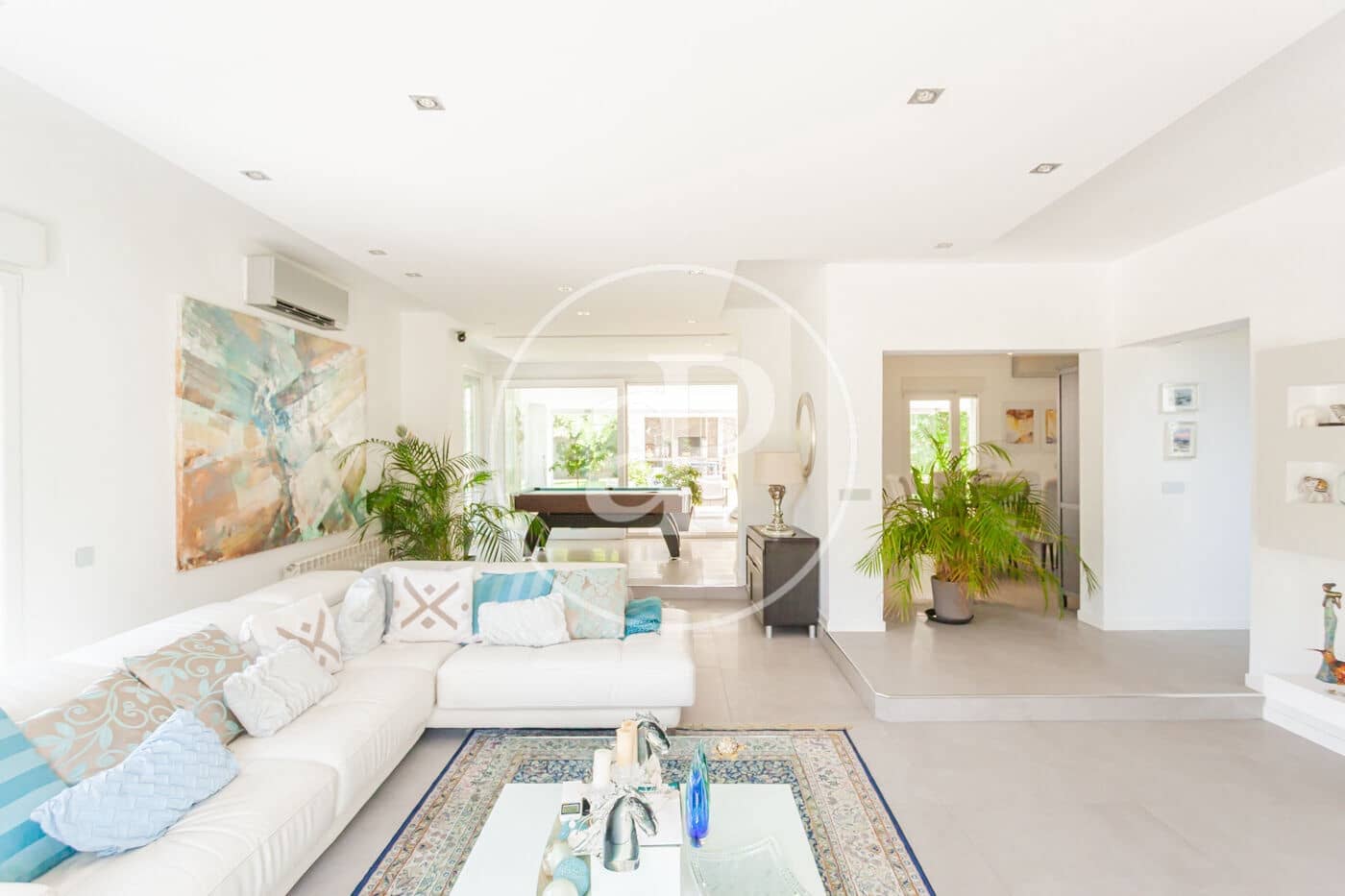 5 bedroom Villa for sale in Las Rozas de Madrid - € 2,375,000 (Ref: 9973332)