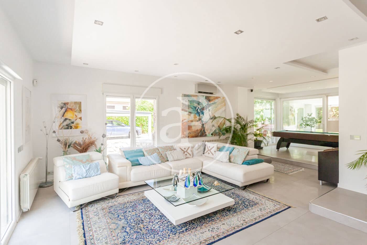 5 bedroom Villa for sale in Las Rozas de Madrid - € 2,375,000 (Ref: 9973332)
