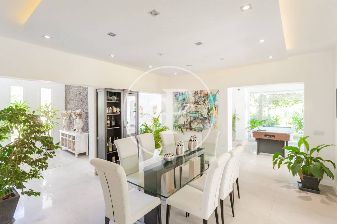 5 bedroom Villa for sale in Las Rozas de Madrid - € 2,375,000 (Ref: 9973332)