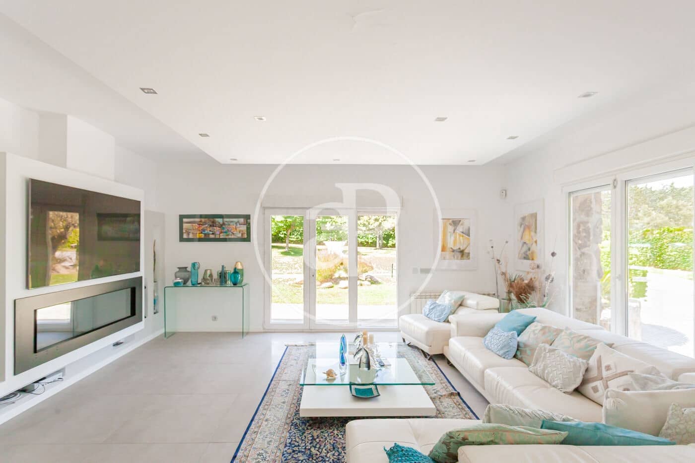5 bedroom Villa for sale in Las Rozas de Madrid - € 2,375,000 (Ref: 9973332)