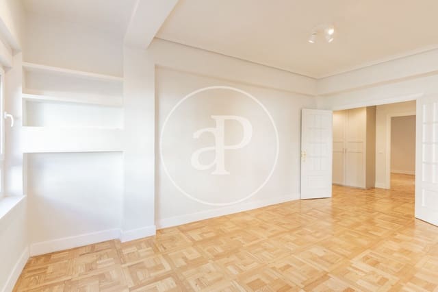 3 soveværelse Lejlighed til leje i El Viso, Madrid by - € 3.300 (Ref: 9975451)