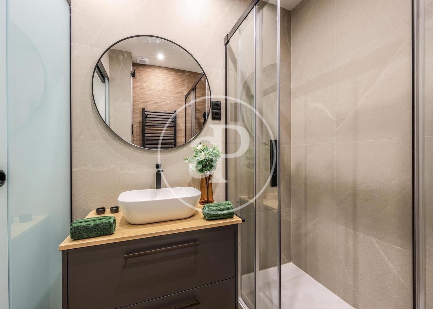 2 soveværelse Penthouse til salg i Madrid by med swimmingpool - € 985.000 (Ref: 9975452)