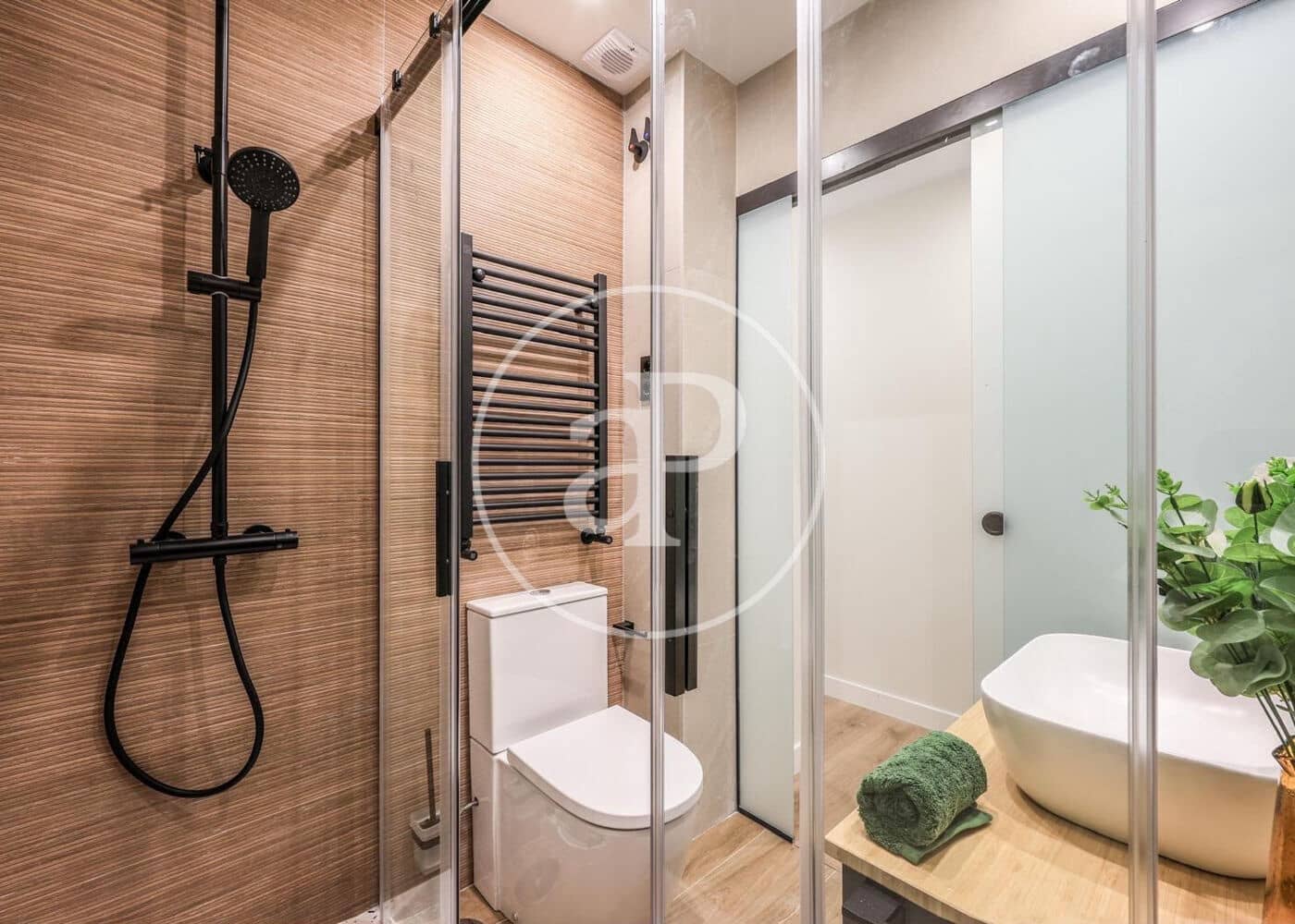 2 soveværelse Penthouse til salg i Madrid by med swimmingpool - € 985.000 (Ref: 9975452)