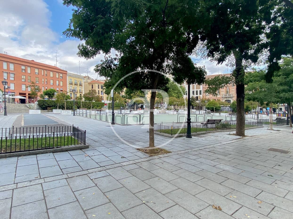 2 bedroom Apartment for sale in Madrid city with pool - € 680,000 (Ref: 9975453)