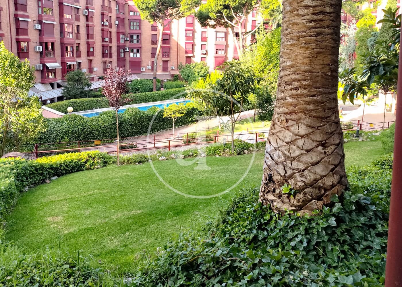 2 bedroom Apartment for sale in Madrid city with pool - € 680,000 (Ref: 9975453)