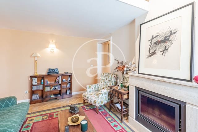 3 soveværelse Lejlighed til salg i Castellana, Madrid by - € 2.200.000 (Ref: 9975455)