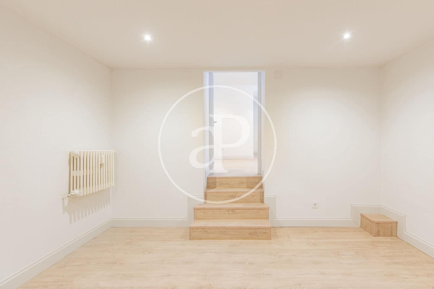 Apartamento de 3 habitaciones en Madrid ciudad en venta - 1.560.000 € (Ref: 9975456)