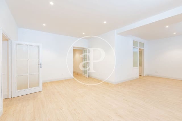 Apartamento de 3 habitaciones en Castellana, Madrid ciudad en venta - 1.560.000 € (Ref: 9975456)