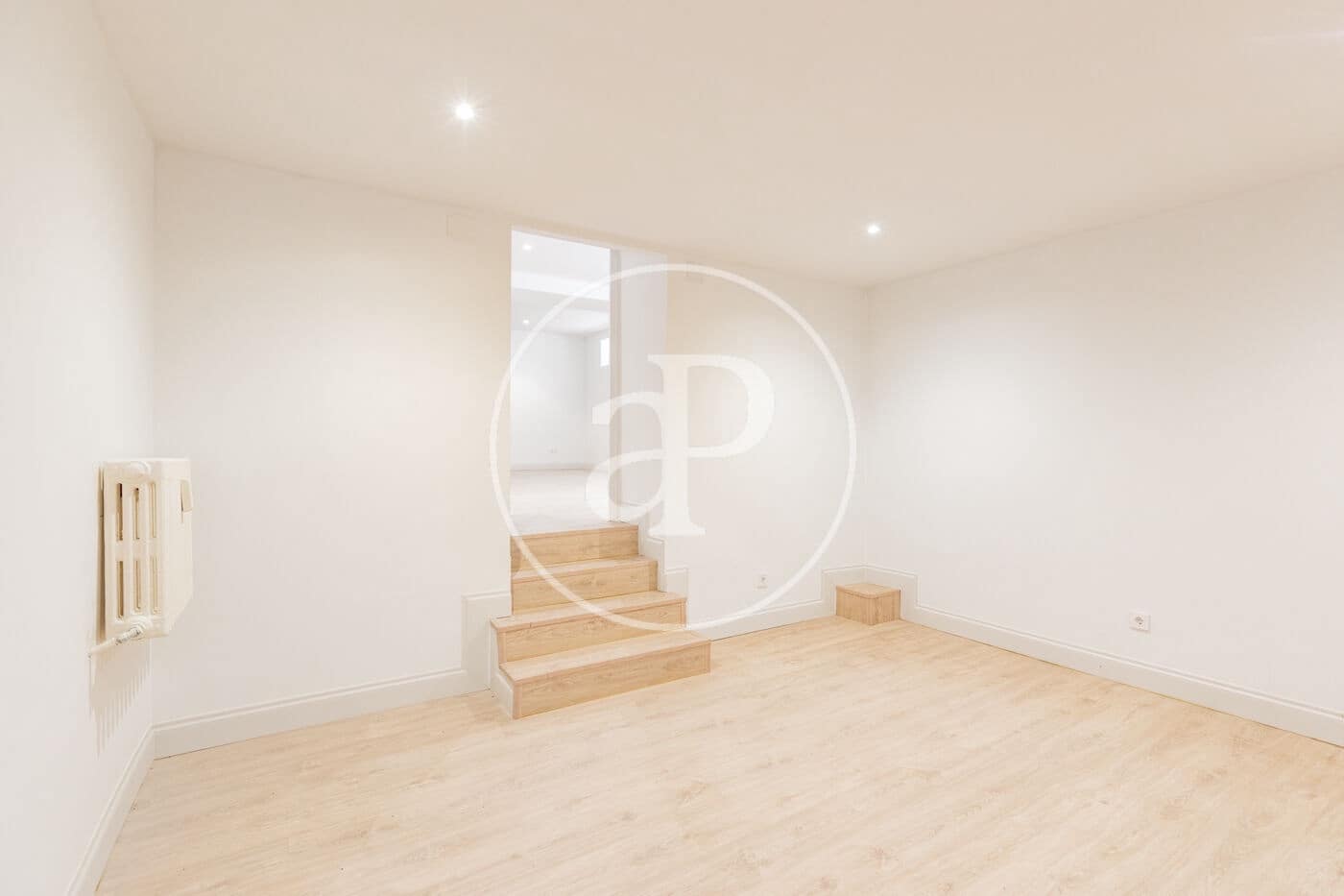 Apartamento de 3 habitaciones en Madrid ciudad en venta - 1.560.000 € (Ref: 9975456)