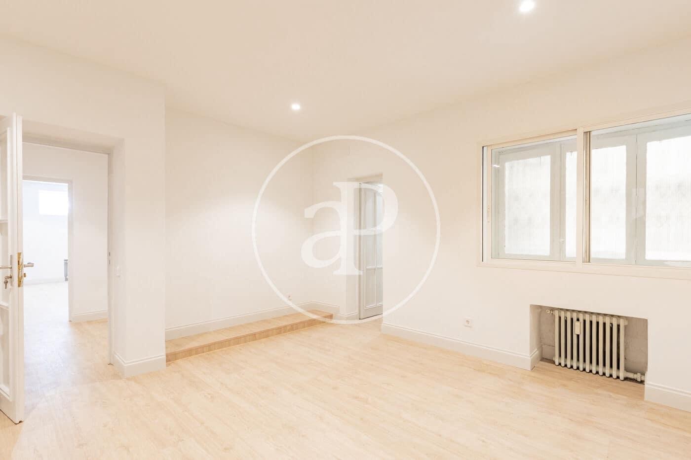 Apartamento de 3 habitaciones en Madrid ciudad en venta - 1.560.000 € (Ref: 9975456)