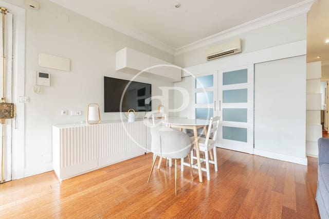 2 slaapkamer Penthouse te koop in Rios Rosas, Madrid stad - € 795.000 (Ref: 9977328)