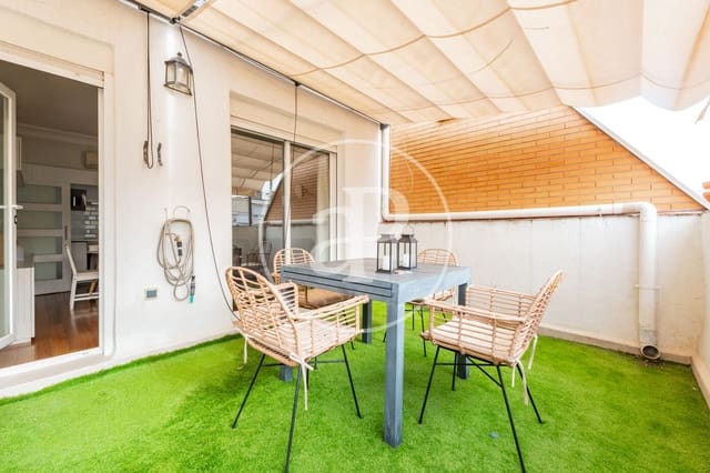 2 slaapkamer Penthouse te koop in Rios Rosas, Madrid stad - € 795.000 (Ref: 9977328)