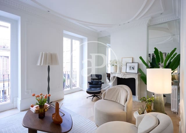 3 soveværelse Lejlighed til salg i Justicia, Madrid by - € 1.790.000 (Ref: 9977329)