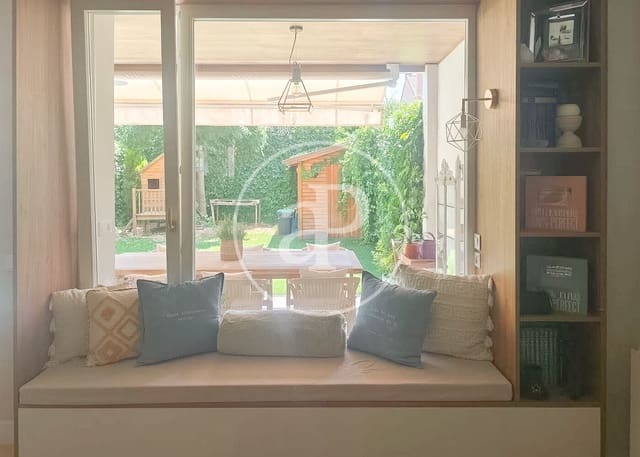 4 soveværelse Villa til salg i Algete med swimmingpool - € 760.000 (Ref: 9977330)