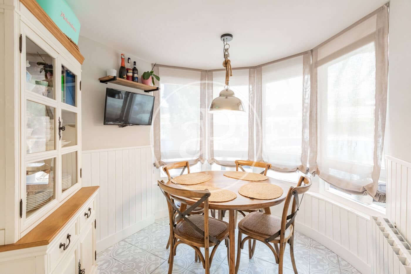 4 makuuhuone Huvila myytävänä paikassa Algete mukana uima-altaan - 760 000 € (Ref: 9977330)