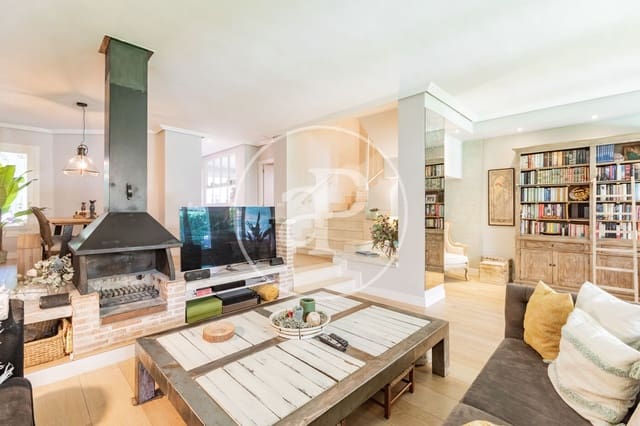 4 slaapkamer Villa te koop in Algete met zwembad - € 760.000 (Ref: 9977330)