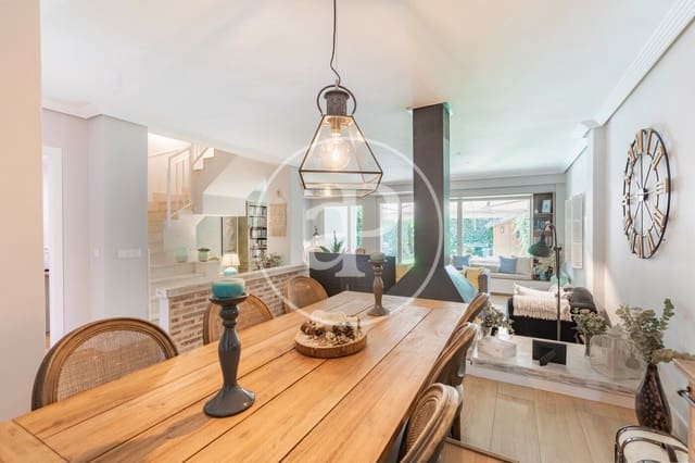 4 slaapkamer Villa te koop in Algete met zwembad - € 760.000 (Ref: 9977330)