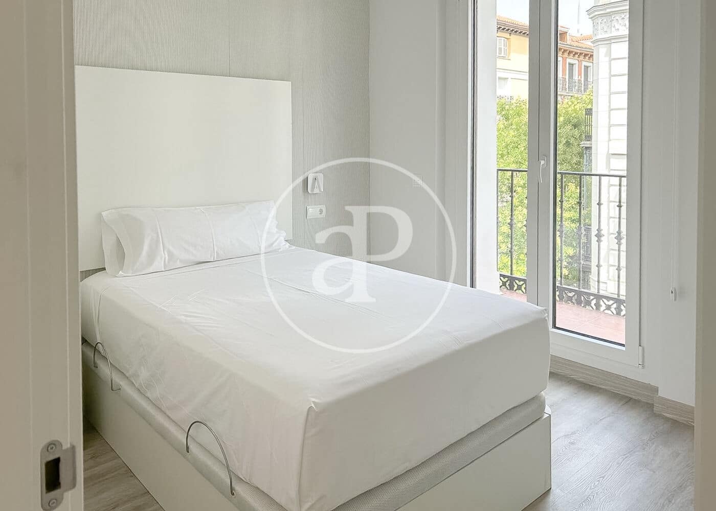 3 sypialnia Apartament do wynajęcia w Miasto Madryt - 3 850 € (Ref: 9977332)