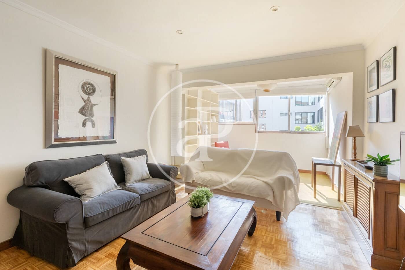 2 bedroom Apartment for rent in Madrid city - € 2,400 (Ref: 9977333)