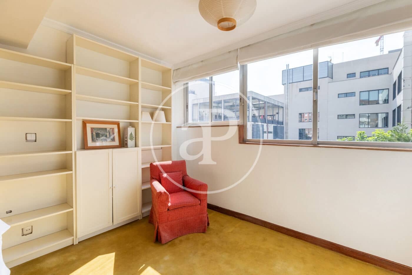 2 bedroom Apartment for rent in Madrid city - € 2,400 (Ref: 9977333)