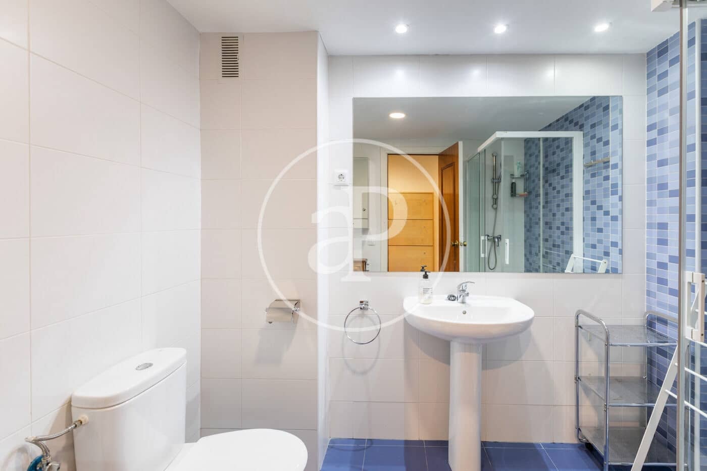 2 bedroom Apartment for rent in Madrid city - € 2,400 (Ref: 9977333)