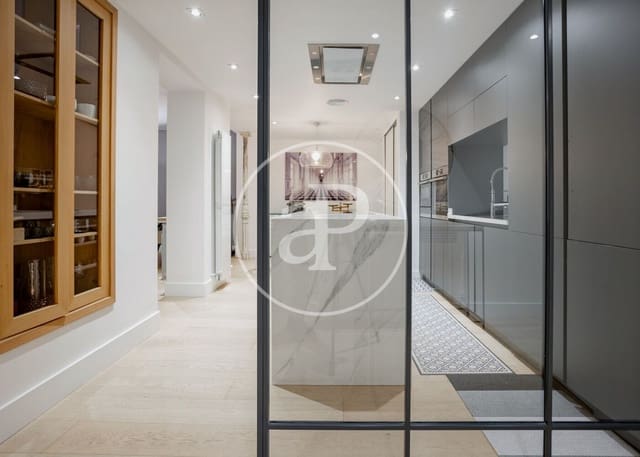 3 soverom Leilighet til leie i Goya, Madrid by - € 8 000 (Ref: 9977335)