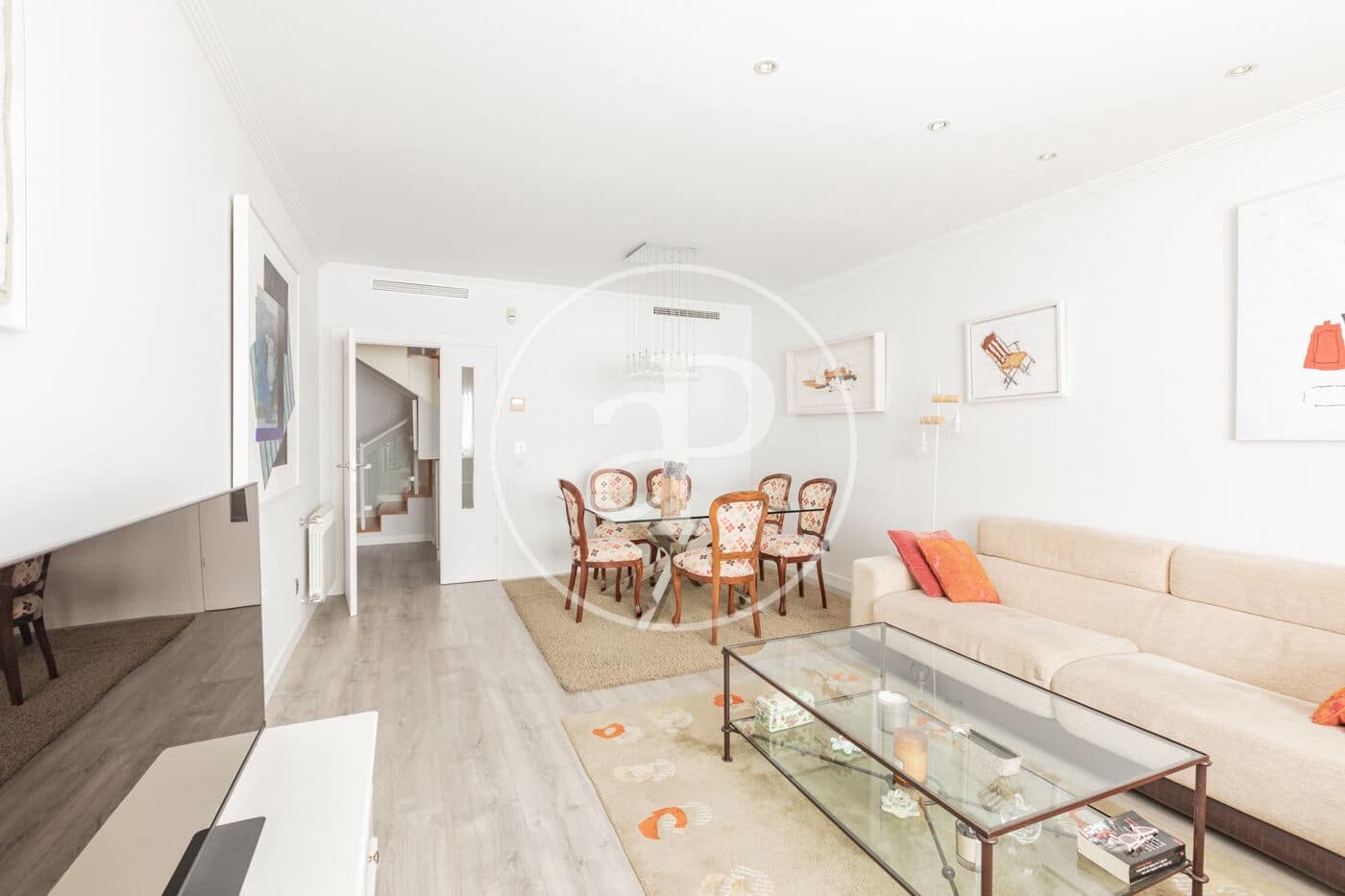 3 soveværelse Lejlighed til salg i Madrid by med swimmingpool - € 1.230.000 (Ref: 9978901)