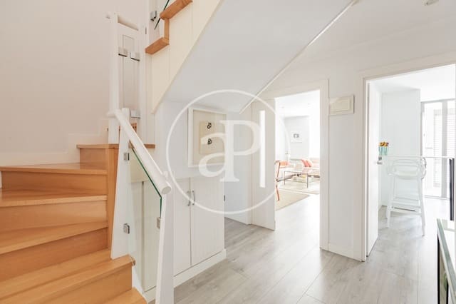 3 soveværelse Lejlighed til salg i Aravaca, Madrid by med swimmingpool - € 1.230.000 (Ref: 9978901)