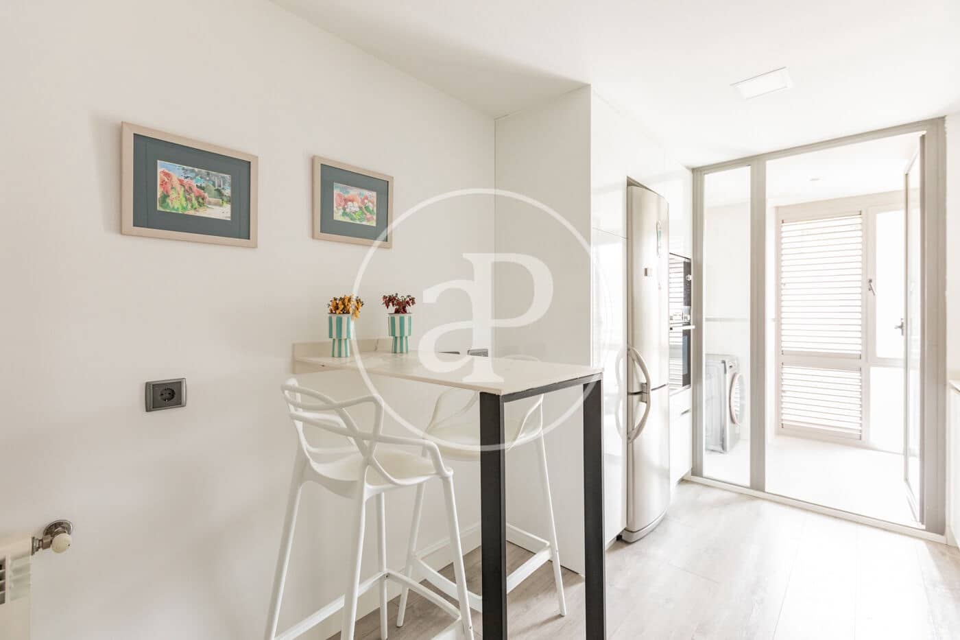 3 soveværelse Lejlighed til salg i Madrid by med swimmingpool - € 1.230.000 (Ref: 9978901)