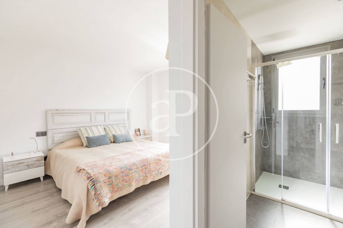 3 soveværelse Lejlighed til salg i Madrid by med swimmingpool - € 1.230.000 (Ref: 9978901)