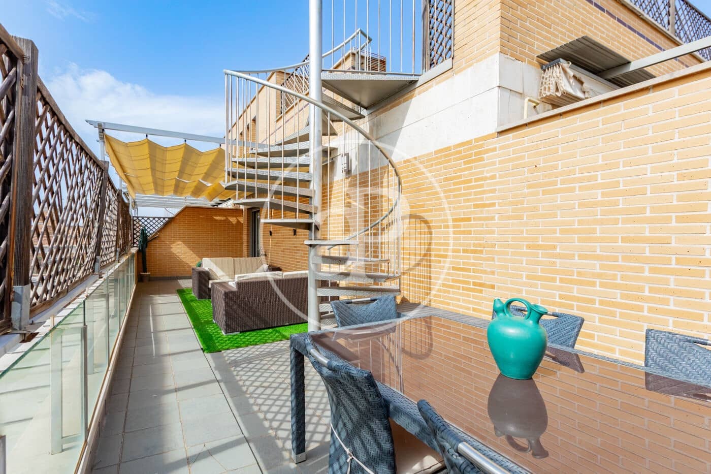 3 soveværelse Lejlighed til salg i Madrid by med swimmingpool - € 1.230.000 (Ref: 9978901)