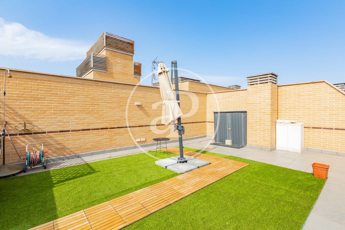 3 soveværelse Lejlighed til salg i Madrid by med swimmingpool - € 1.230.000 (Ref: 9978901)